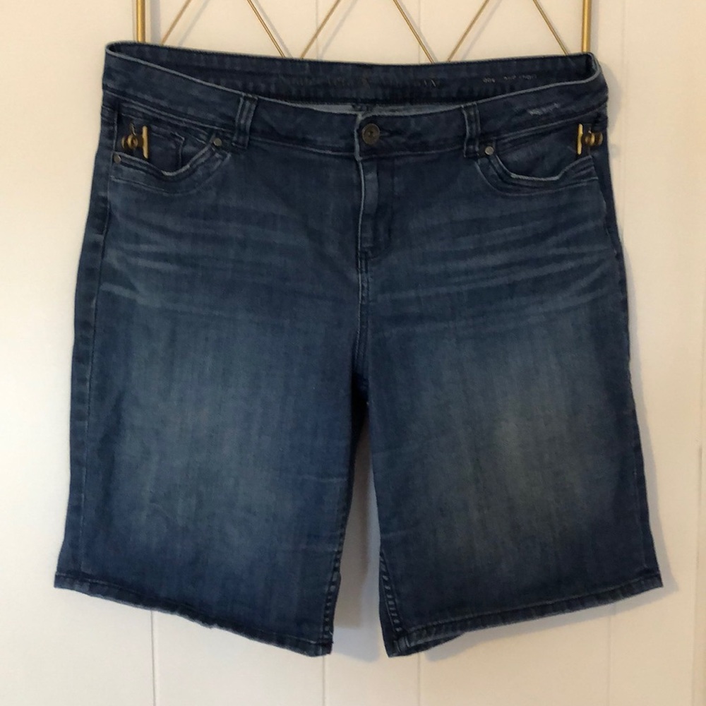 Vera Wang Dark Wash Denim Shorts